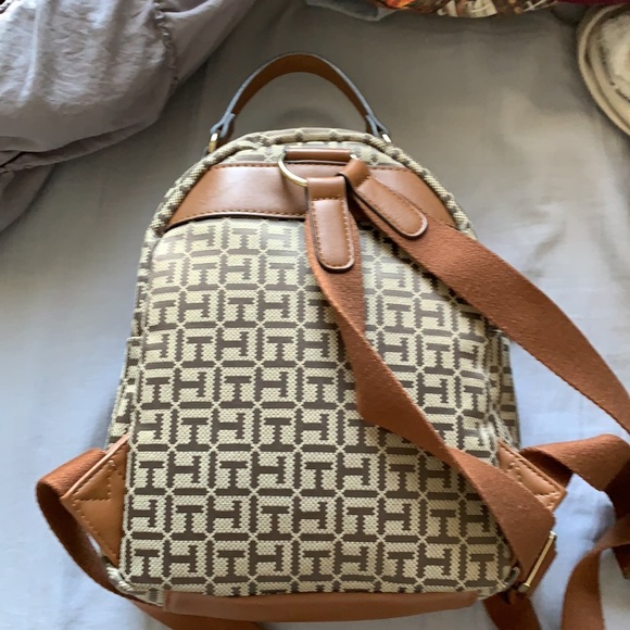 Tommy Hilfiger Bag - Picture 2 of 2